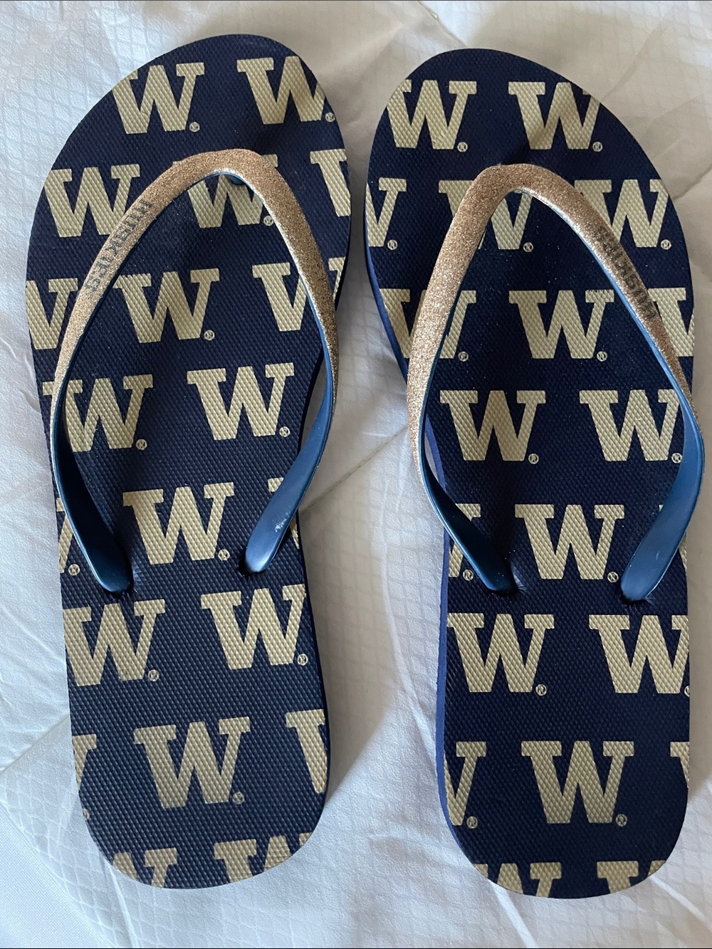 UW HUSKIES Purple and Gold Logo Flip Flops - Women's Sandals